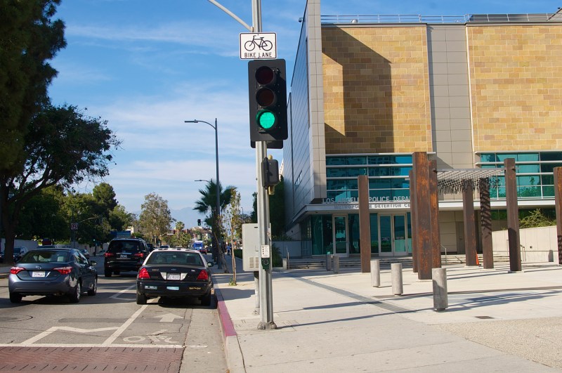 Signs, signs everywhere signs...are ignored. Sahra Sulaiman/Streetsblog L.A.