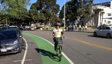 Santa Monica's Breeze bike-share is temporarily free for all riders. Photo by Joe Linton/Streetsblog L.A.