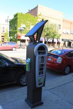 You're going to change for parking? Good! What's the right equipment? Photo: Wikimedia Commons