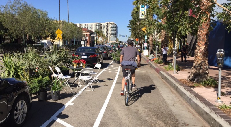 Last Saturday's pop-up protected bike lane on Lankershim Blvd in North Hollywood. Photos by Joe Linton/Streetsblog L.A.