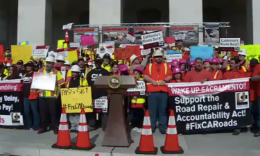 "We are the union! Mighty mighty union! Fighting for our roads!" Union members rallied in support of S.B. 1 today in Sacramento. Image: screengrab from Senate TV