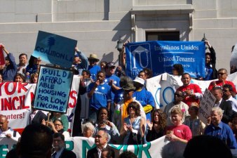 Inquilinos Unidos rally for affordable housing. Photo courtesy Jesús Hermosillo