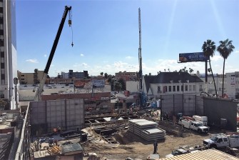 Westside subway construction currently has Wilshire Boulevard closed just west of Western Avenue. Photos by Joe Linton/Streetsblog L.A.