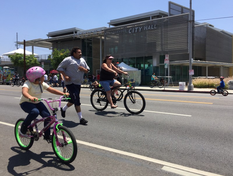 CicLAvia in front of the Pacoima Neighborhood City Hall. All photos: Joe Linton/Streetsblog L.A.