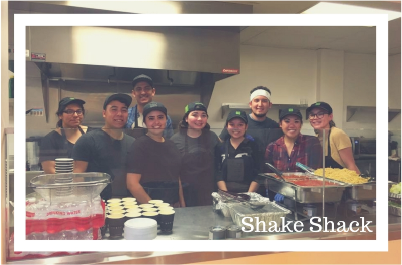 Employees from the Shake Shack volunteer with Asencia's guest chef program. Image via Asenciaca.org