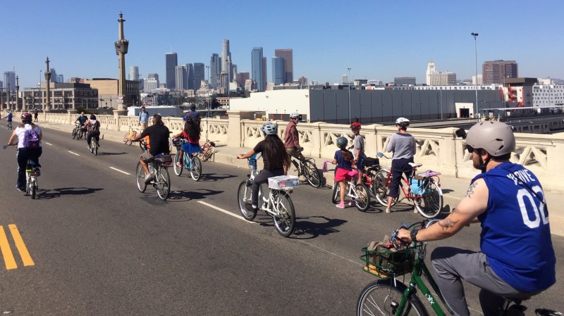 Yesterday's Heart of L.A. CicLAvia returned to the historic 4th Street bridge. All photos by Joe Linton/Streetsblog L.A.