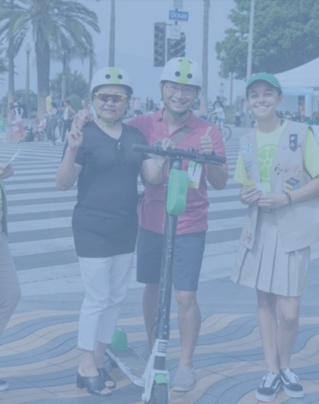 Santa Monica's pioneer e-scooter/e-bike program provides an important look at how shared mircromobility is performing. Photo via SM report