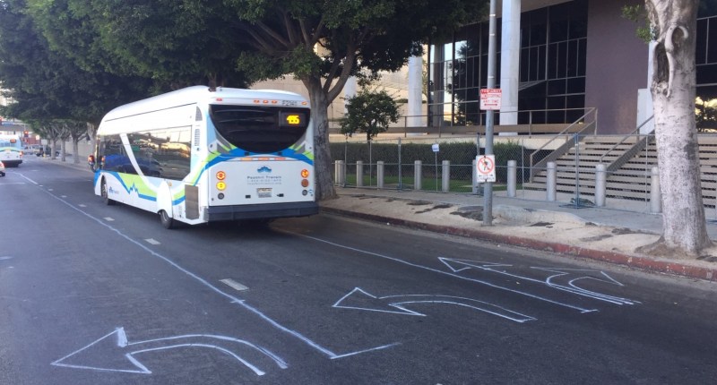 Preliminary lane markings on Aliso Street herald the arrival of the new bus-only lane. All photos by Joe Linton/Streetsblog L.A.