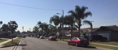 Metro's plans to widen the 5 would demolish dozens of the homes on Downey's Brookpark Road. Photo: Joe Linton/Streetsblog L.A.