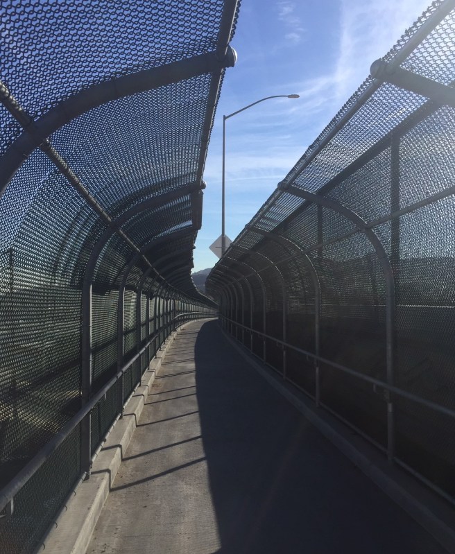 New walk/bike crossing along the 5 Freeway in Burbank - photos by Joe Linton/Streetsblog L.A.